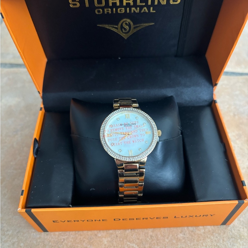 Stuhrling Original Gold Smartwatch
